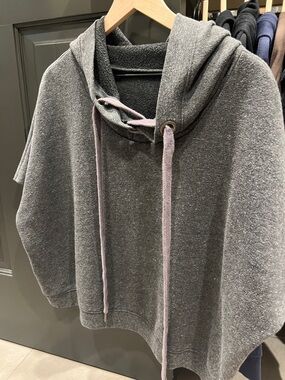 Alo Yoga Grey Crop Hoodie
